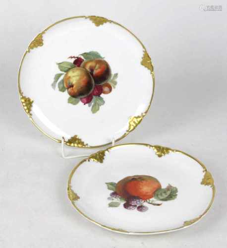 Tellerpaar Früchtedekorweißes Porzellan mit unterglasurgrüner Manufakturmarke Krautheim & Adelberg