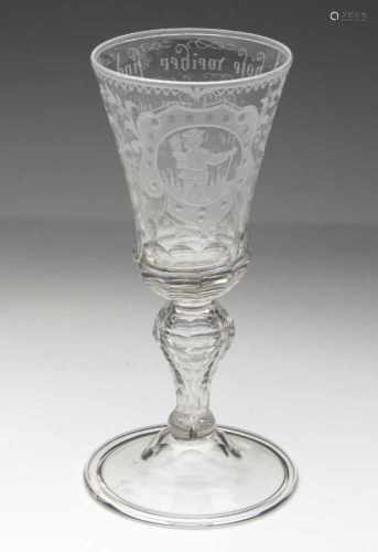 barockes Pokalglas Sachsenleicht schlierieges Klarglas mundgeblasen, mit Abriss, konische sich