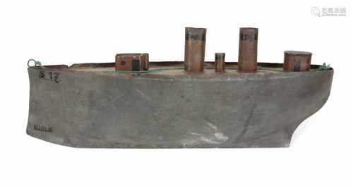 ModellschiffMetall teils braun lackiert, Dampfschiff *S17* signiert Kuhn, L ca. 39 cm, H ca. 16,5