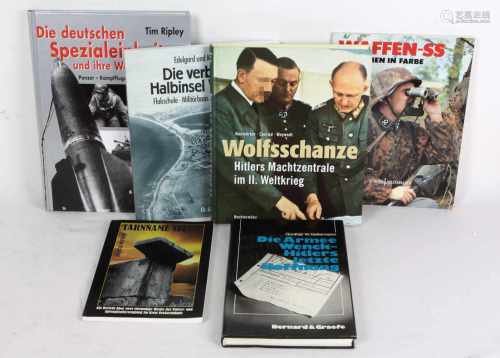 Posten Militariabücher6 Stck., dabei *Wolfsschanze* Hitlers Machtzentrale im II.Weltkrieg, von