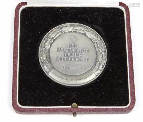 Drittes Reich Treue Medaille 1913/38im Original Etui, Zentralaufschrift *Für 25 jährige treue