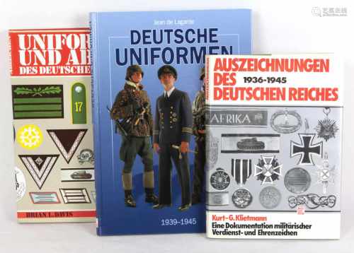 Uniformen und AbzeichenDes Deutschen Heeres 1933- 1945, von Brian L.Davis, 234 S. mit zahlr. Abb.,