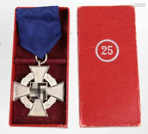 Treuedienst-Ehrenzeichen 2. Stufe 1938für 25 Jahre langjährige treue Mitarbeit, versilbertes