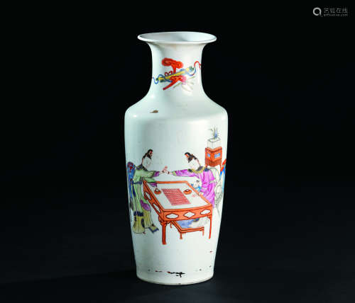 民国（1912-1949） 粉彩仕女对弈图纹瓶