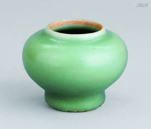 明代（1368-1644） 龙泉窑小罐