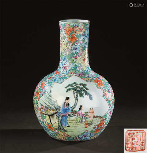 清代（1644-1911） 粉彩百花不落地开光人物纹天球瓶