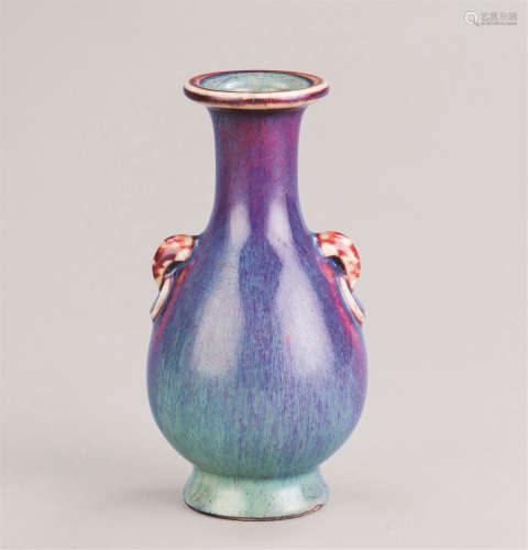 清代（1644-1911） 窑变釉双象耳瓶