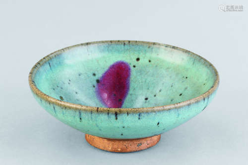 元代（1279-1368） 钧窑紫斑碗