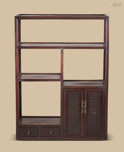 清代（1644-1911） 红木花卉纹博古柜