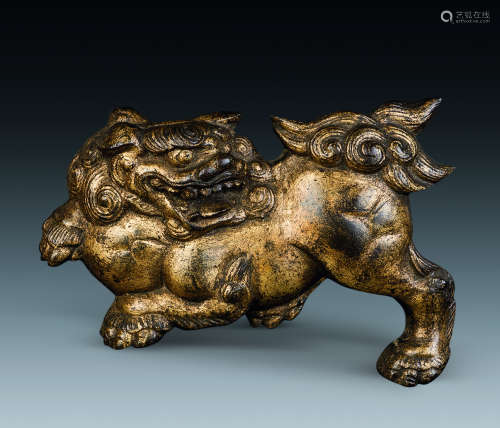 清代（1644-1911） 西藏铜鎏金瑞狮摆件