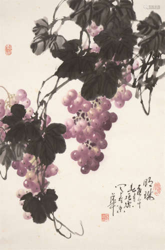 刘振骠（b.1942） 葡萄 立轴 设色纸本