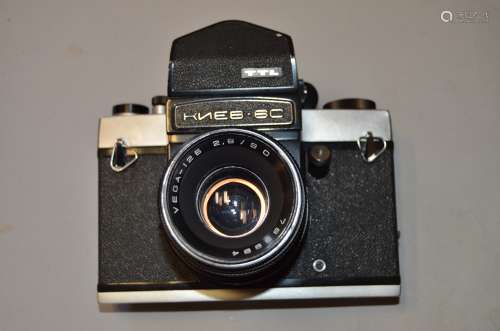 A Kiev 6C TTL Roll Film SLR Camera, serial no 8501937, with Vega-12 90mm f/2.8 lens, shutter