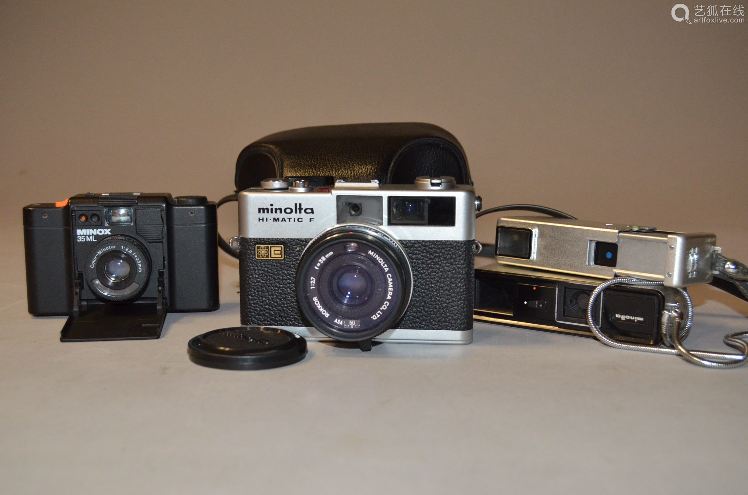 A Group Of Compact Film Cameras A Minolta Hi Matic F Rangefinder Camera Serial No With Deal Price Picture