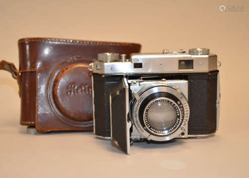 A Kodak Retina IIa (Type 150) Rangefinder Camera, circa 1940, serial no 316992K, German market depth