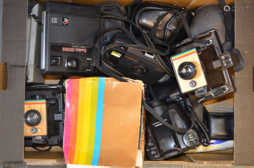 A Tray of Instant and Bridge Cameras including Chinon, Minolta 110, Polaroid, Yashica