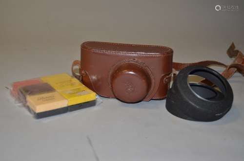 A Reid Camera Case, with Zenza Bronica screw-in lens hoods and boxed Ihagee accessories