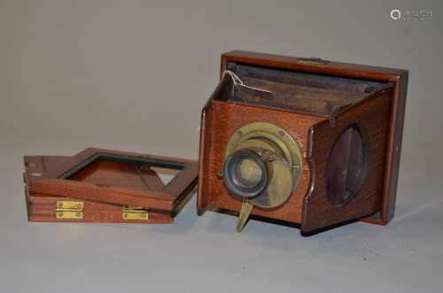 A Shew Mahogany 3¼x4¼ Folding Plate Camera, made in London, possibly an Eclipse model circa 1890,