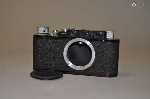 A Leica II Rangefinder Camera Body, black, repainted, condition G, shutter working, apparently re-