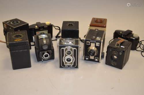 A Tray of Box Cameras, including Ising Pucky I and Ensign Ful-Vue Pseudo TLRs, black, Ensign All-
