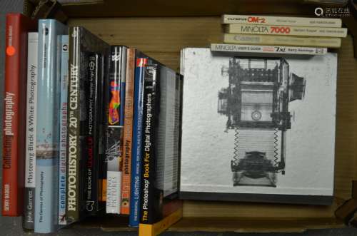 A Tray of Photographic Books, including Hove Camera Guides, Life Library of Photography, Heather