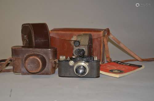 A Leica III Rangefinder Camera, black, serial no 109824, 1933, condition P, shutter working, a