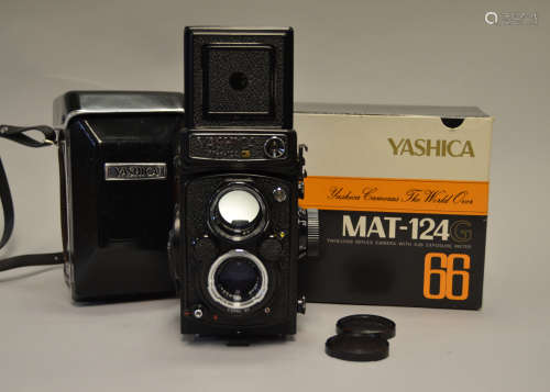 A Yashica Mat-124G TLR Camera, serial no 3015061, shutter working except for 1s (too fast), meter