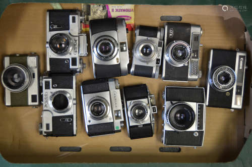 A Tray of 35mm Viewfinder Cameras, including Adox, Agfa Karat, Canonet, Contina, Kiev rangefinder (2