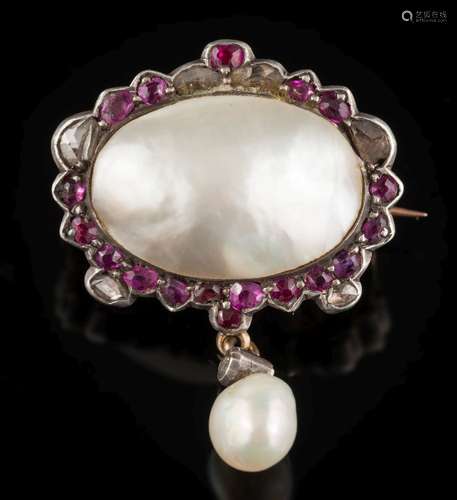 A mabe cultured pearl,