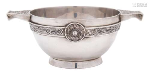 A George VI silver quaich, maker Goldsmiths & Silversmiths Co Ltd, London,