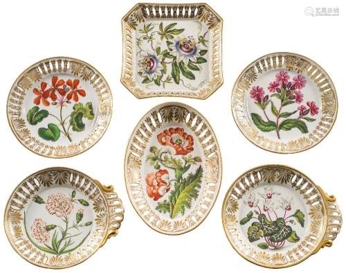 A fine early 19th century Coalport botanical part dessert service: painted with named botanical