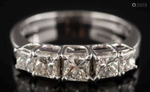 An 18ct white gold princess-cut diamond,