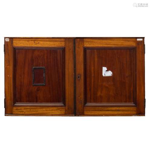 A similar two door cabinet:.