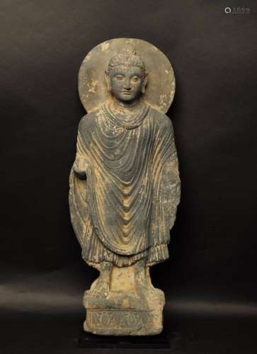 Art gréco bouddhique, GandharaBouddha auréolé s...