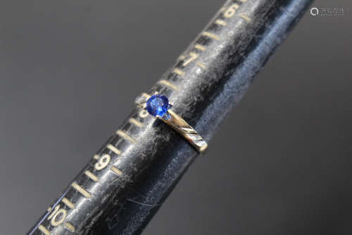 14K gold sapphire ring