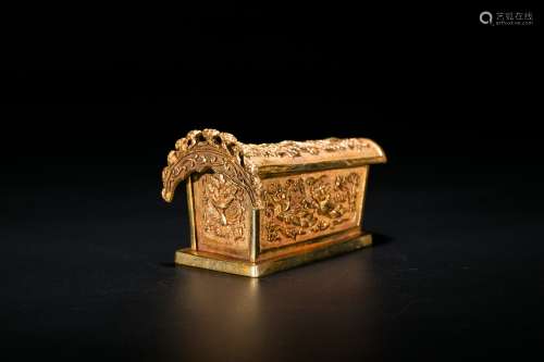 Chinese gilt silver seal box