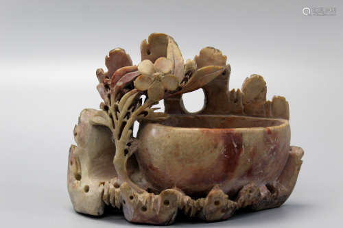 Chinese carved soapstone water coupe.