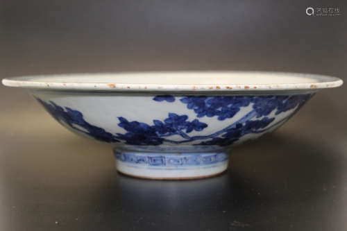 Large Chinese blue and white porcelain bowl. 19th Century