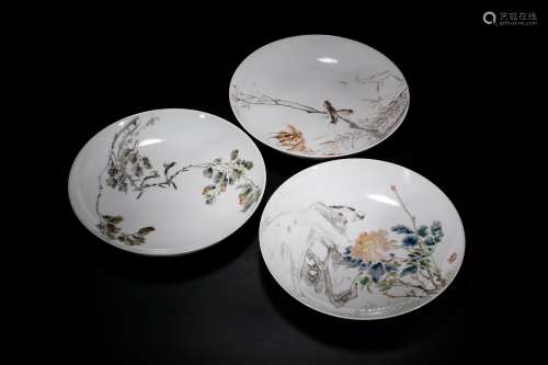 Three Chinese famille rose porcelain plates, Guangxu mark.