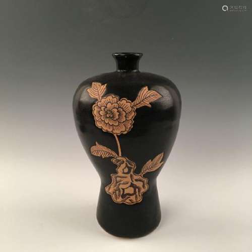 Chinese Jizhou Flower Plum Vase