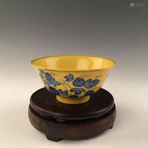 Chinese Yellow Ground Blue&White Bowl With Chenghua