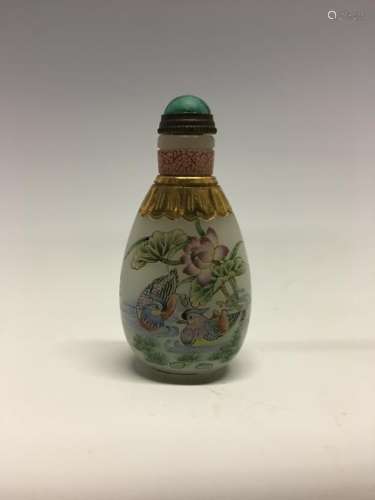 Fine Enamel Snuff Bottle with Lotus and Mandarin Duck