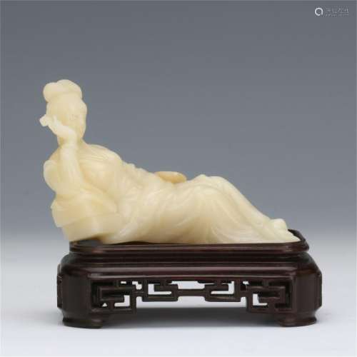 CHINESE ROSS QUARTZ COUCHING BEAUTY ON ROSEWOOD BASE