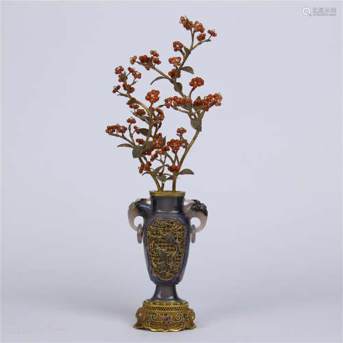 CHINESE GILT SILVER CORAL FLOWER BENSAI IN AGATE VASE