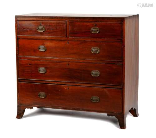 A Georgian Style Mahogany Chest of Drawers Height 38
