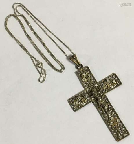 Sterling Silver Crucifix Pendant On Box Chain