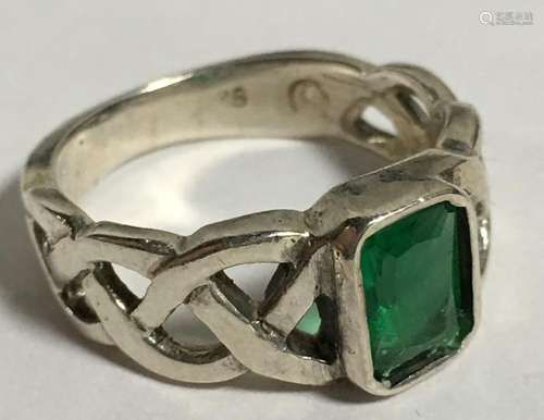 Sterling Silver And Green Stone Ring