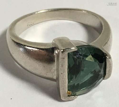 Sterling Silver Ring With Green Stone