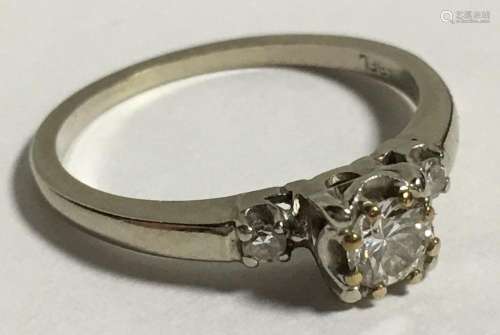 18k Gold Israel & Diamond Ring