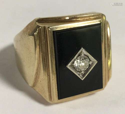10k Gold, Diamond & Black Onyx Ring