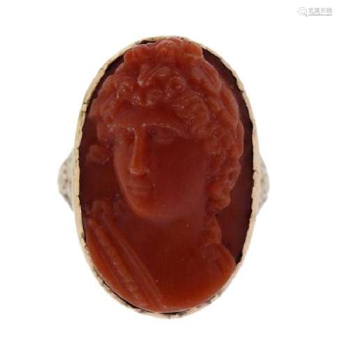 Antique 14K Gold Coral Cameo Ring